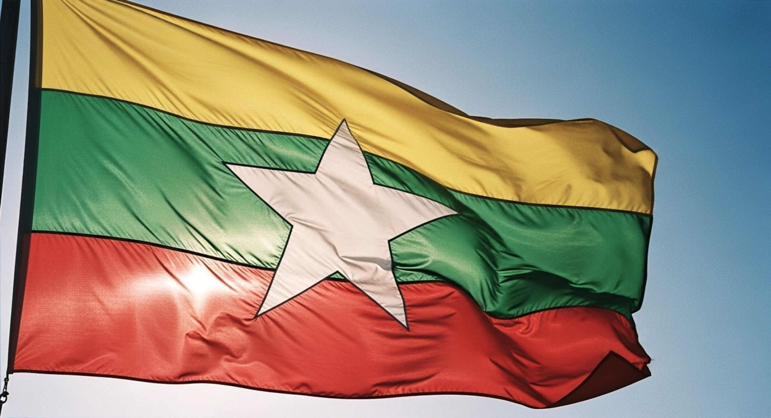 ミャンマー国旗